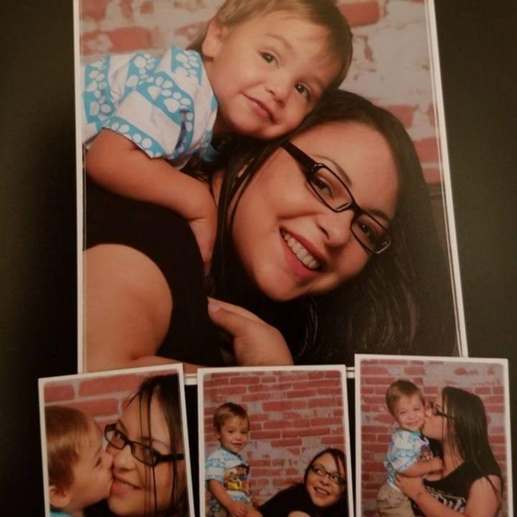 Meet your Posher, Monroe - Picture 4 of 4